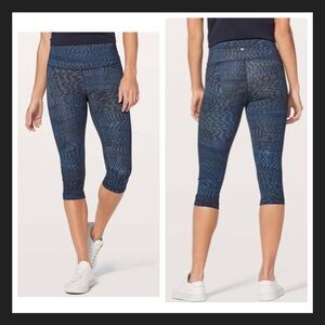 Lululemon Wunder Under Hi-Rise 1/2 Tight *Full-On Luxtreme 17" Leggings